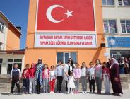 İlçelerdeki Sosyal Amaçlı Ziyaretlerini Sürdürüyor