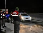 Jandarma denetimlerde affetmiyor 9 kişi tutuklandı