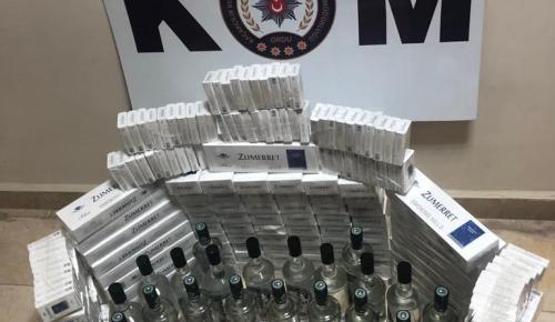 1127 paket sigara, 25 şişe kaçak içki yakalandı