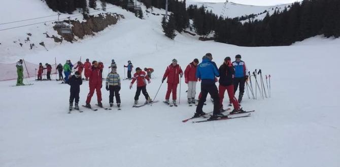 Perşembe Kaymakamlığı ÖNEM Çocukları İçin Kayak Eğitimi Düzenledi
