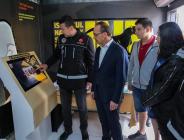 Vali Yavuz, Narkotik Eğitim Tır’ını Ziyaret Etti