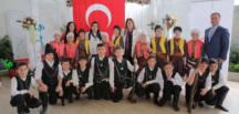 Çocukları Mutlu Etmeye Devam Ediyor