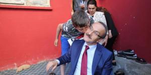 Vali Yavuz, Aileleri ve Çocukları Mutlu Ediyor