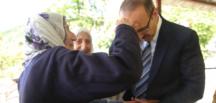 Vali Yavuz’dan Yaşlıları Sevindiren Ziyaret
