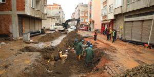 SEVGİ CADDESİNİN ALT YAPISI YENİLENİYOR