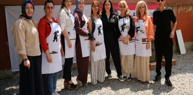 “Çöpte Bulduk” Gönüllülerine Yasemin Sakallıoğlu ve 7 Dönüşüm Uzmanı Kadın Destek Verdi