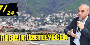 BİRİ BİZİ GÖZETLEYECEK